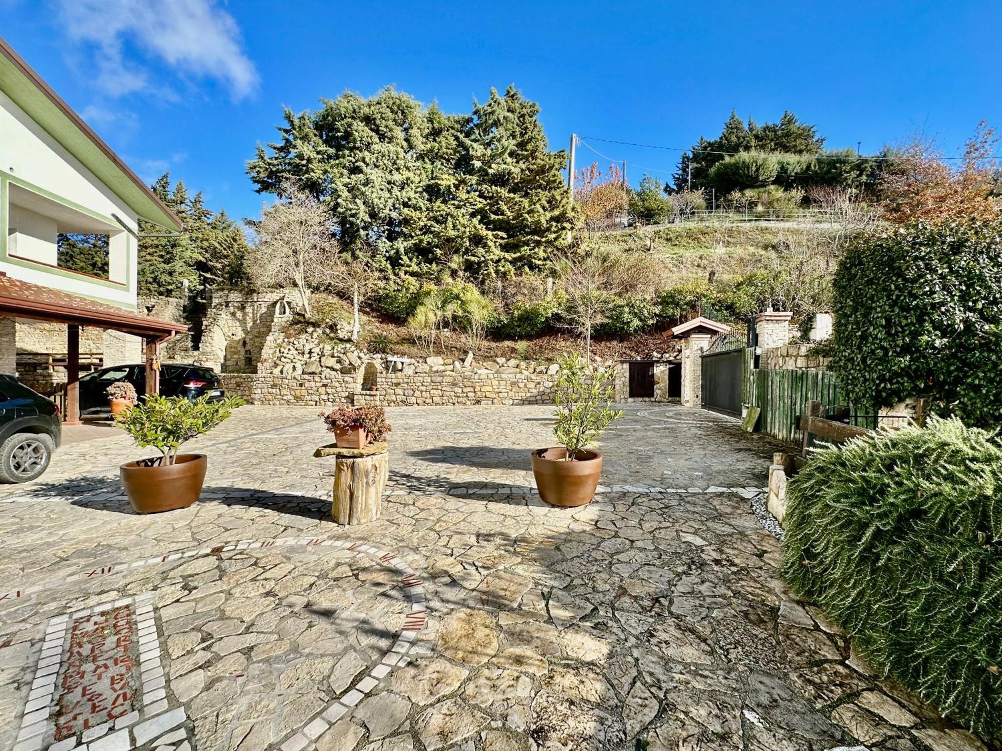 Country B&B Piani Del Mattino Potenza Bagian luar foto