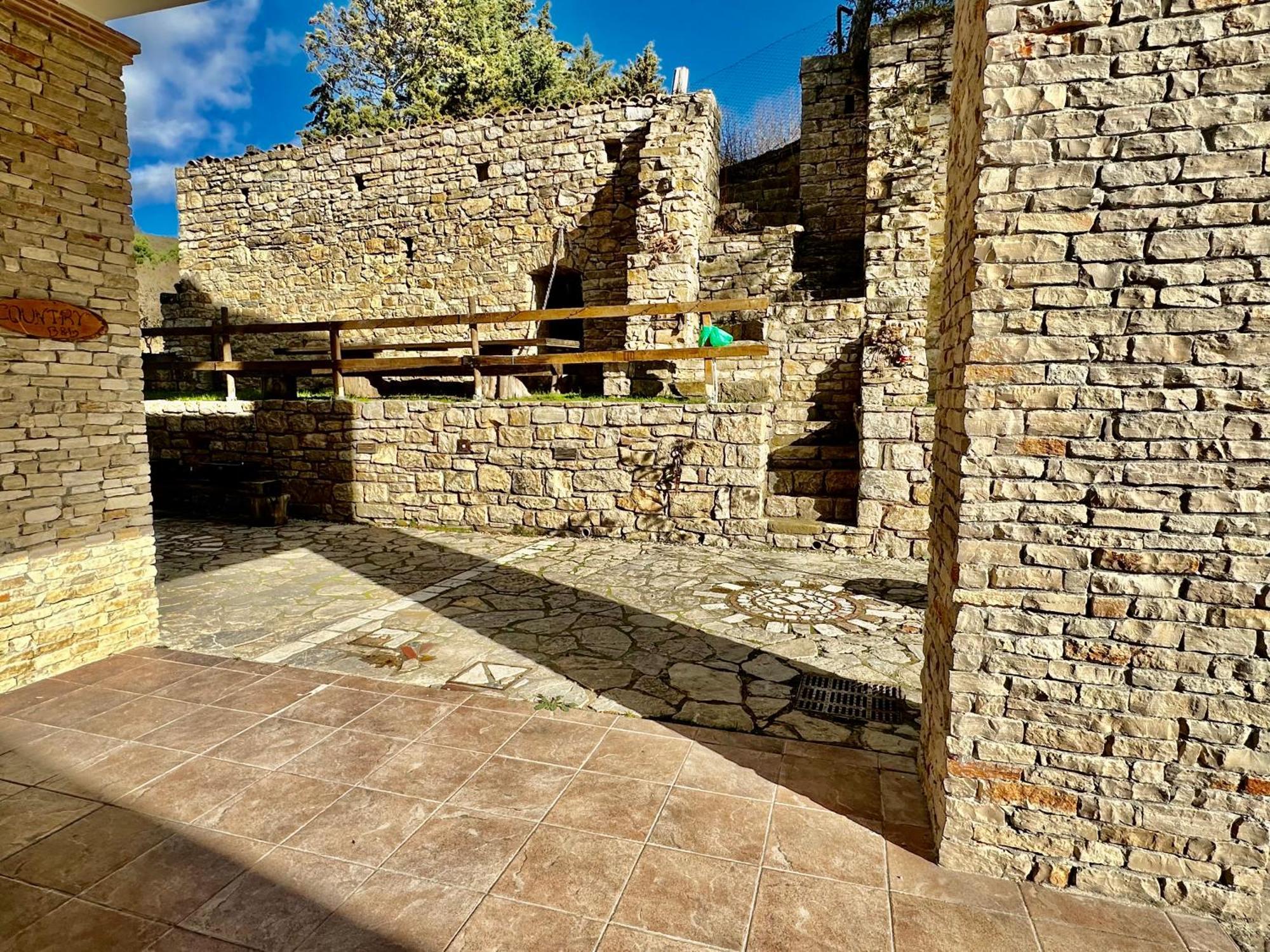 Country B&B Piani Del Mattino Potenza Bagian luar foto